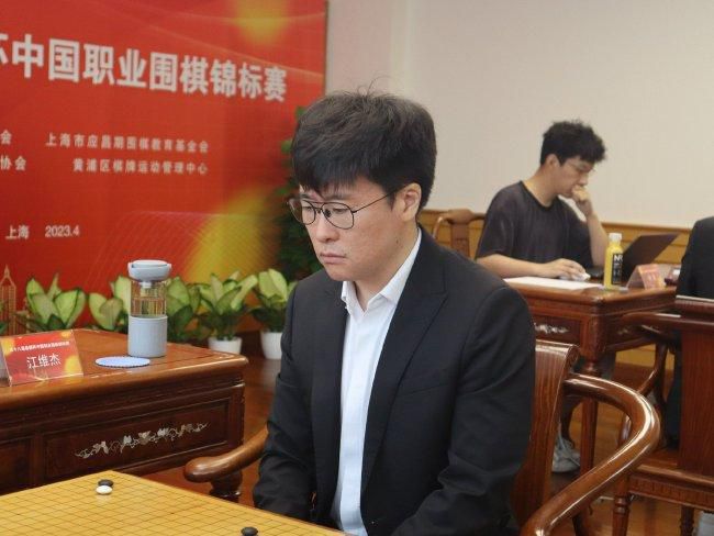 孩子们想要的玩具，是那种玩的时候存在某种意义而且这种意义能够在他们心中持续很长时间的玩具。